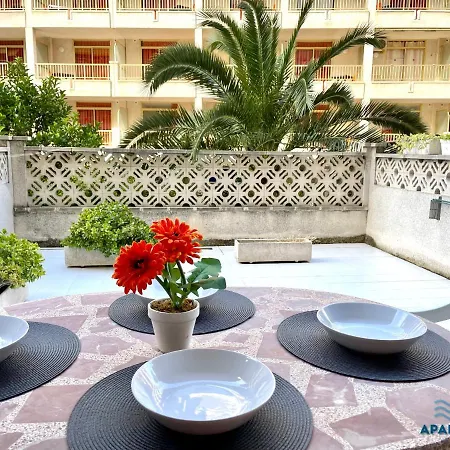 Apartbeach Atalaya Mar Junto Playa Salou Exterior photo